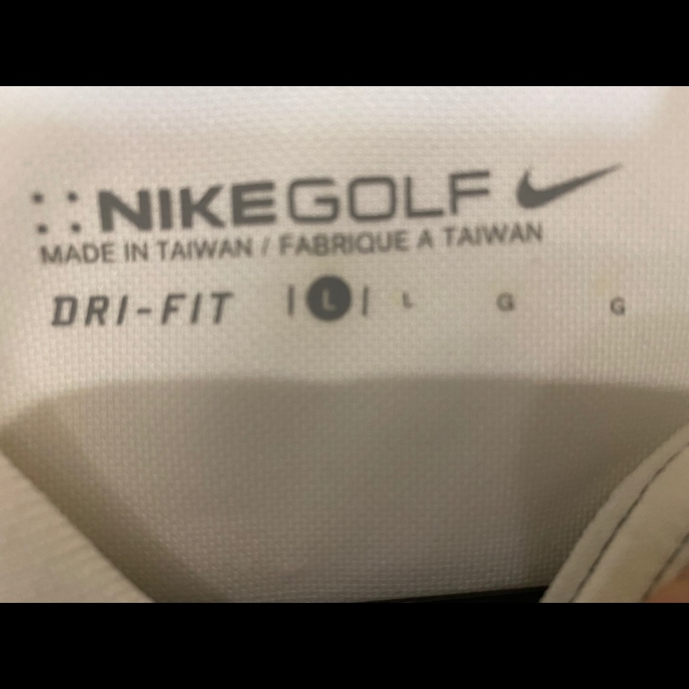 Nike men’s golf shirt